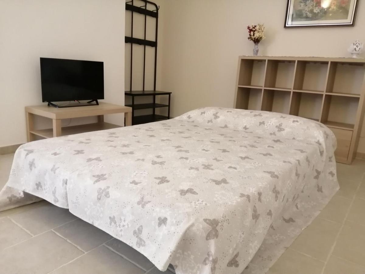 Casa Dell'Arco Apartment Монополи Екстериор снимка