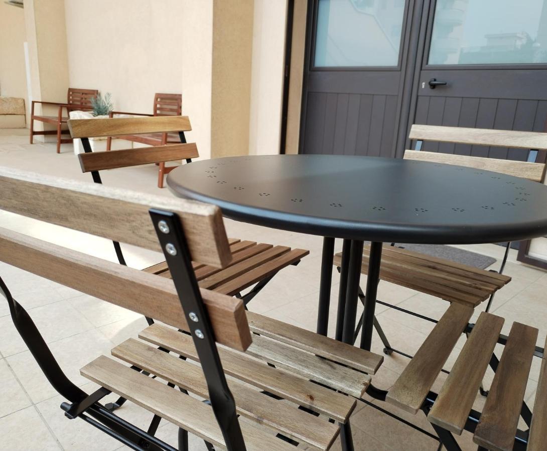 Casa Dell'Arco Apartment Монополи Екстериор снимка