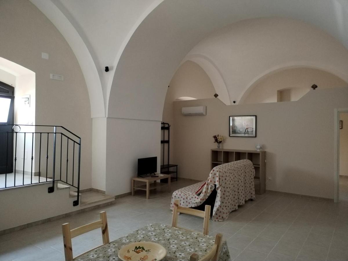 Casa Dell'Arco Apartment Монополи Екстериор снимка